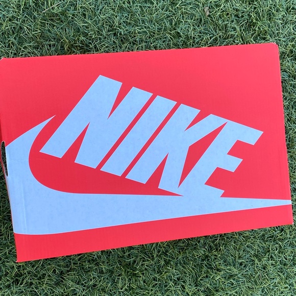 **SOLD**Nike Air Max 97 White Gum Bottom - Picture 6 of 12